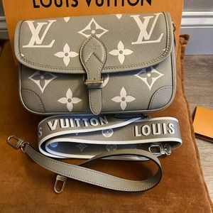 Louis Vuitton Diane in Empreinte. Brand new condition.